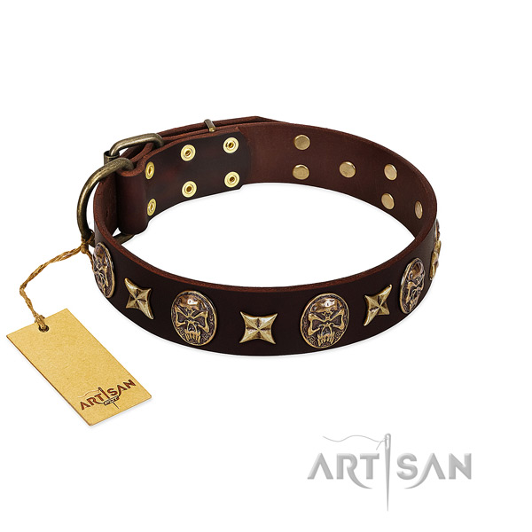 Inimitable genuine leather collar for your canine