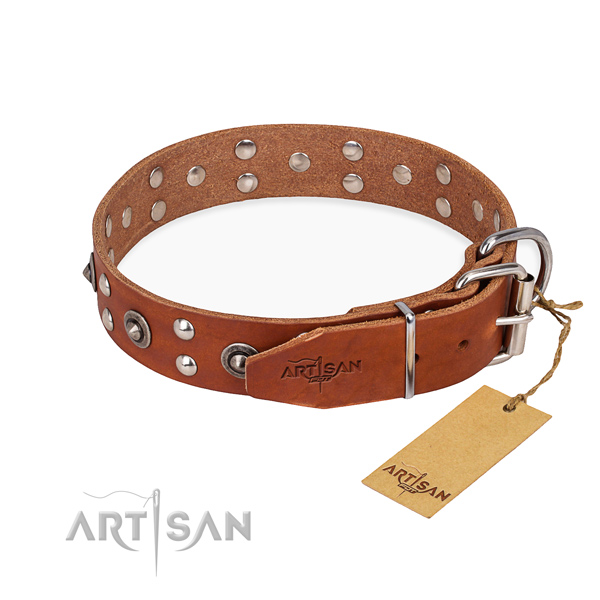 Corrosion resistant fittings on genuine leather collar for your stylish canine