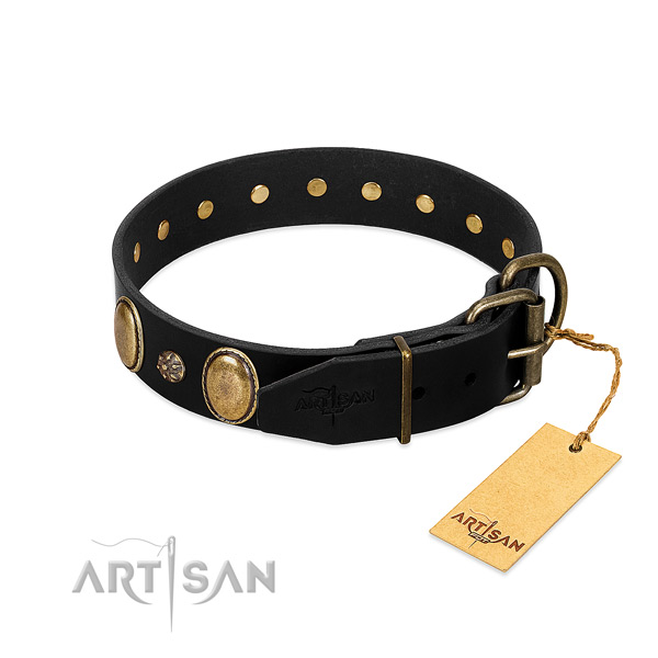 Handy use flexible natural genuine leather dog collar